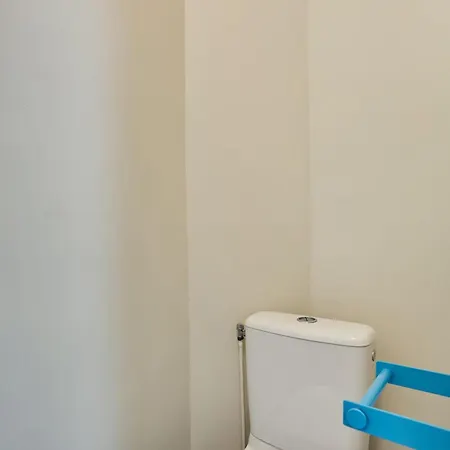 2 Bedrooms Center Of Appartamento Parigi